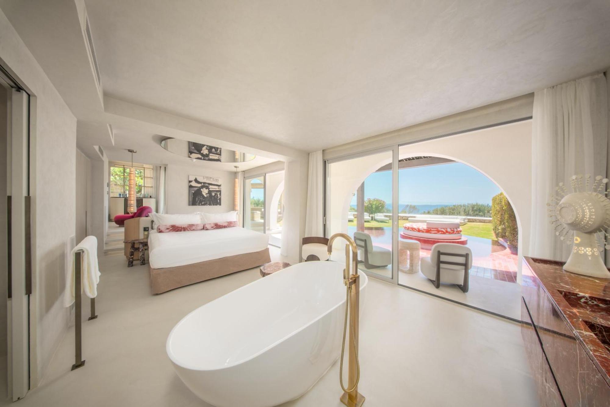 Destino Five Ibiza - 5-Star Grand Luxe Resort (Adults Only) Playa De Talamanca Exteriér fotografie