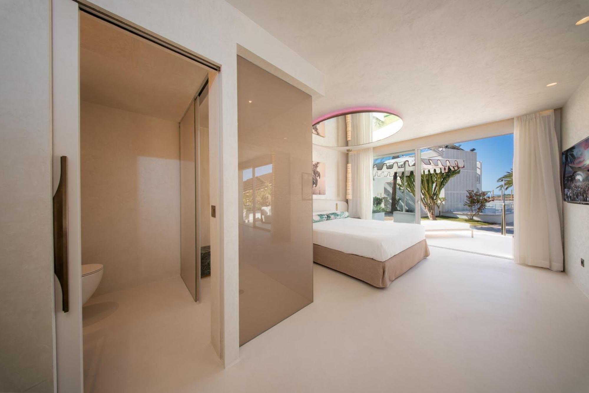 Destino Five Ibiza - 5-Star Grand Luxe Resort (Adults Only) Playa De Talamanca Exteriér fotografie